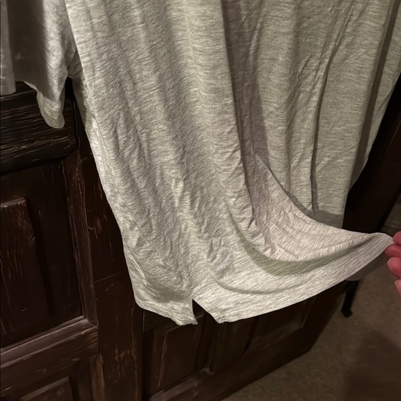 Women's Medium Stars Above Super Soft Sleep V-Neck Top - Picture 3 of 4